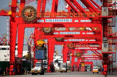 南京港 深耕“大通道”，提升長江黃金水道國內貿易“含金量”